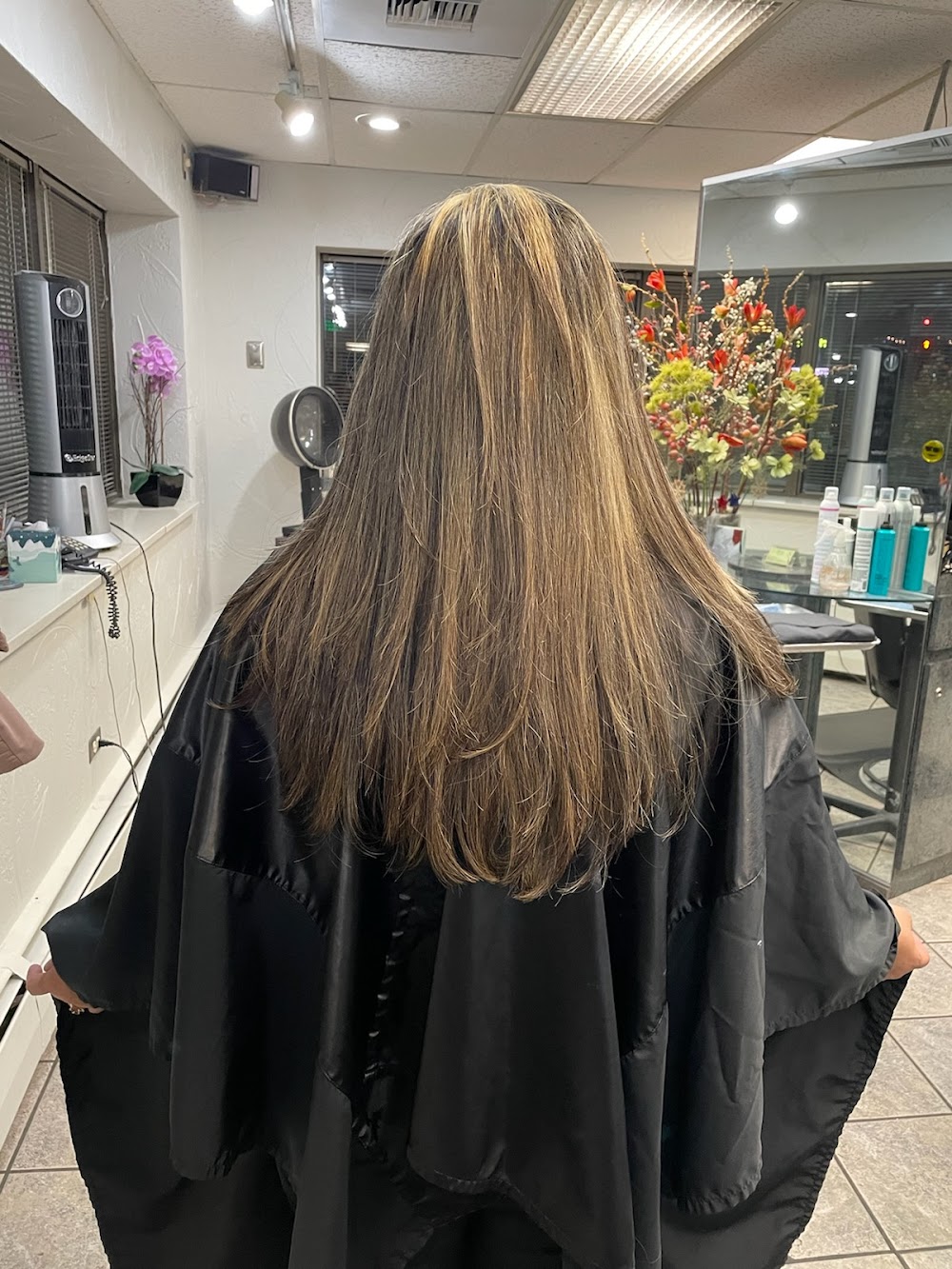Bella Mia Salon & Retail Center