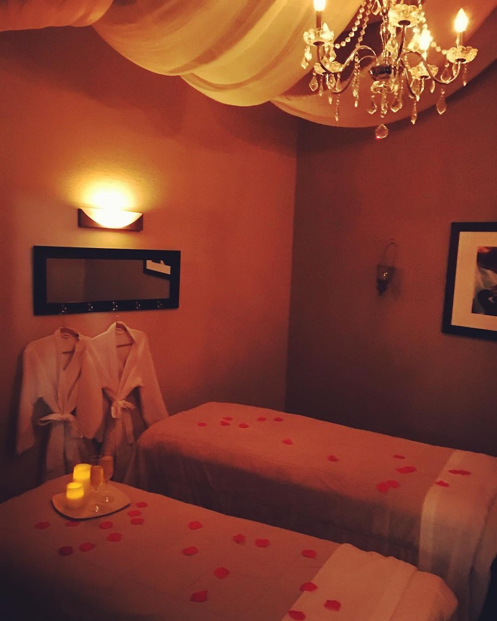 Body Massage Wellness Spa