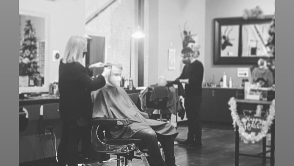 Frank’s Barber Shop a Gentlemen’s Salon