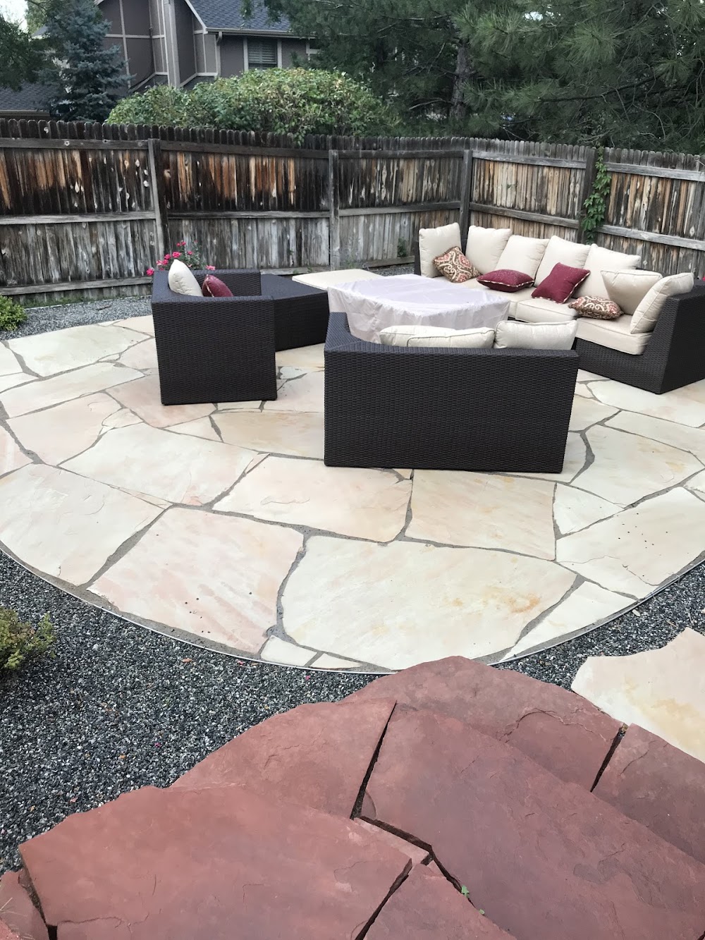 Unique Lawn and Landscaping