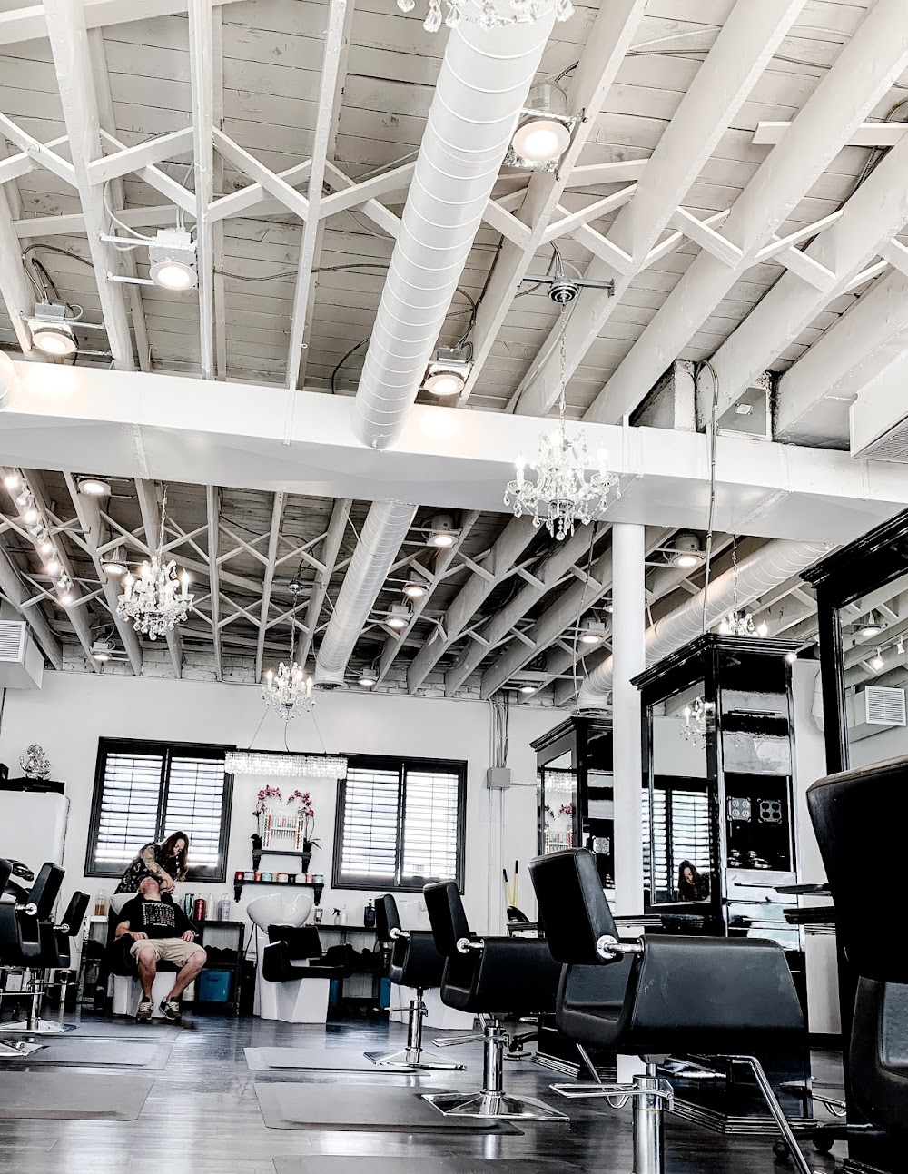 Fleur Salon
