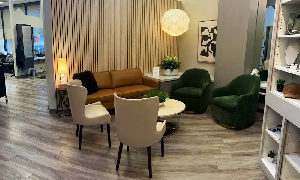 Salon 695 Formerly Contage